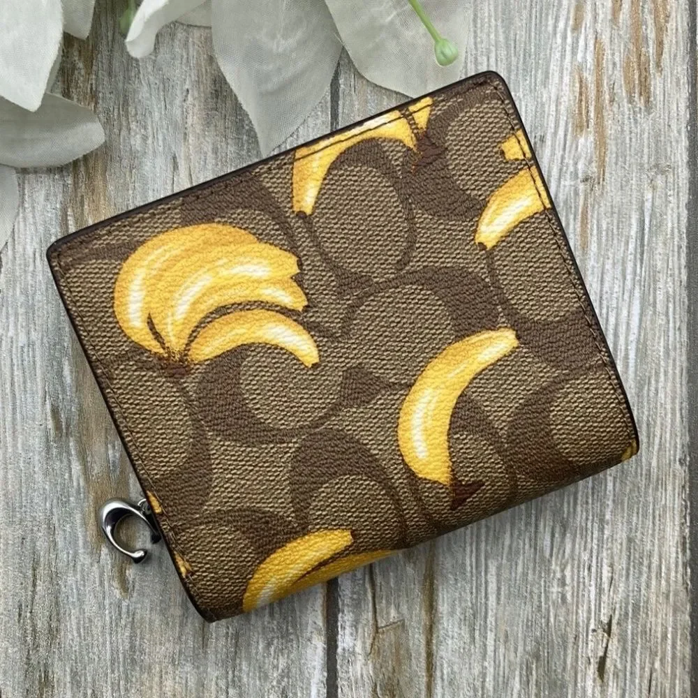 COACH Snap Wallet In Signature Canvas With Banana Print Bag Purse - Picture 4 of 6